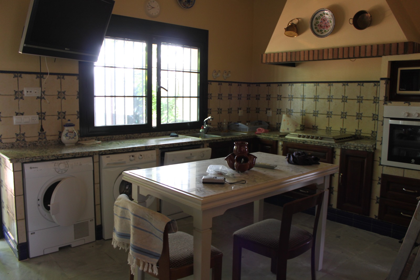gran casa independiente 27