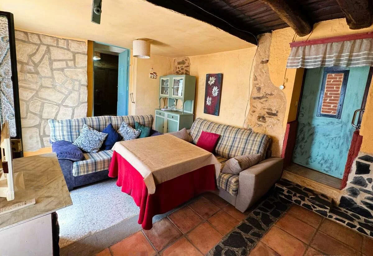 Casa con encanto rústico 1 r 5